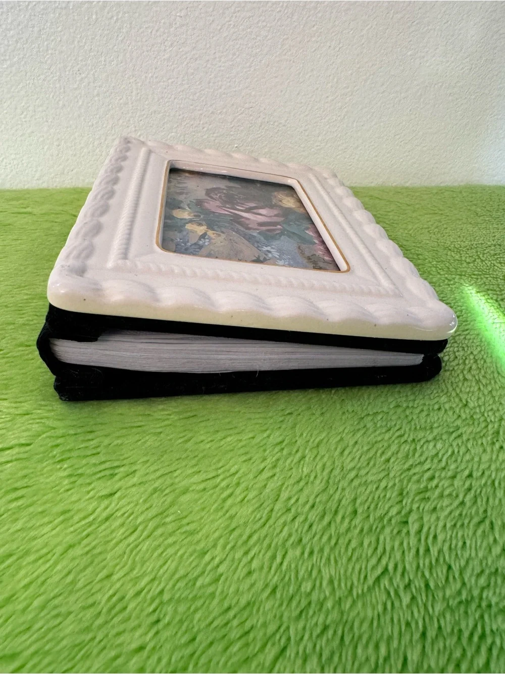 Vintage 1990s style Liz Claiborne Realities ceramic cover photo album.